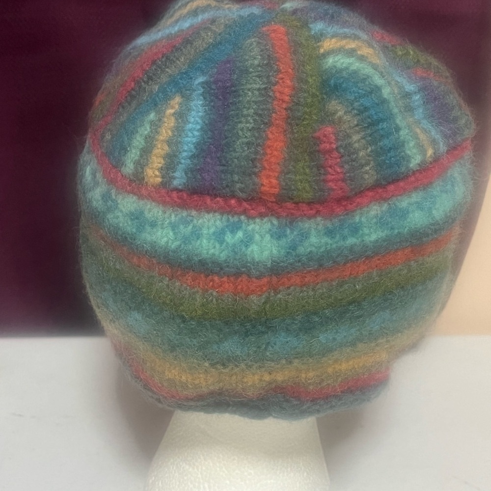 Bolder World Wool Winter Hat - Picture 3 of 6